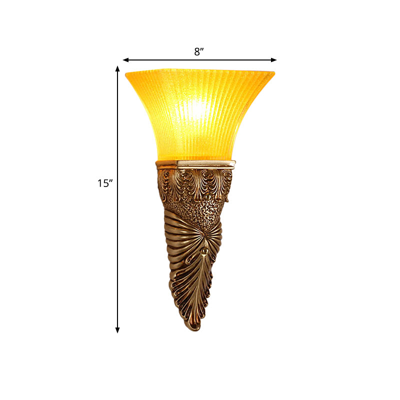 Frendorf | Aflopend Gele Glazen Wandlamp Retro Stijl 1 Kop Leefkamer Wandgemonteerde Lamp met Gouden/Zilver/Wit en Gouden Achterplaat
