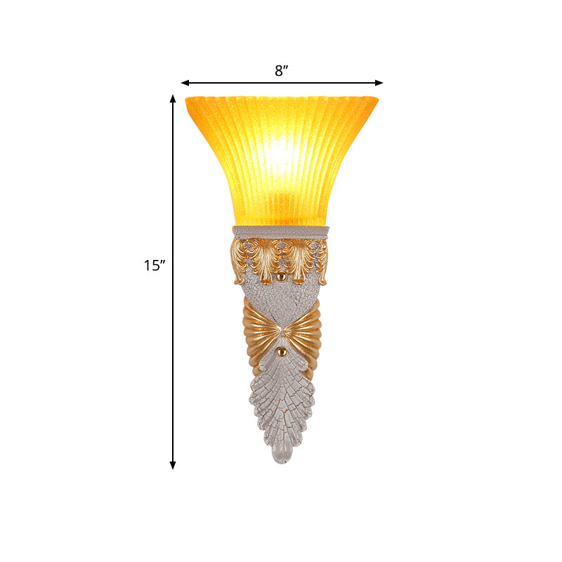 Frendorf | Aflopend Gele Glazen Wandlamp Retro Stijl 1 Kop Leefkamer Wandgemonteerde Lamp met Gouden/Zilver/Wit en Gouden Achterplaat