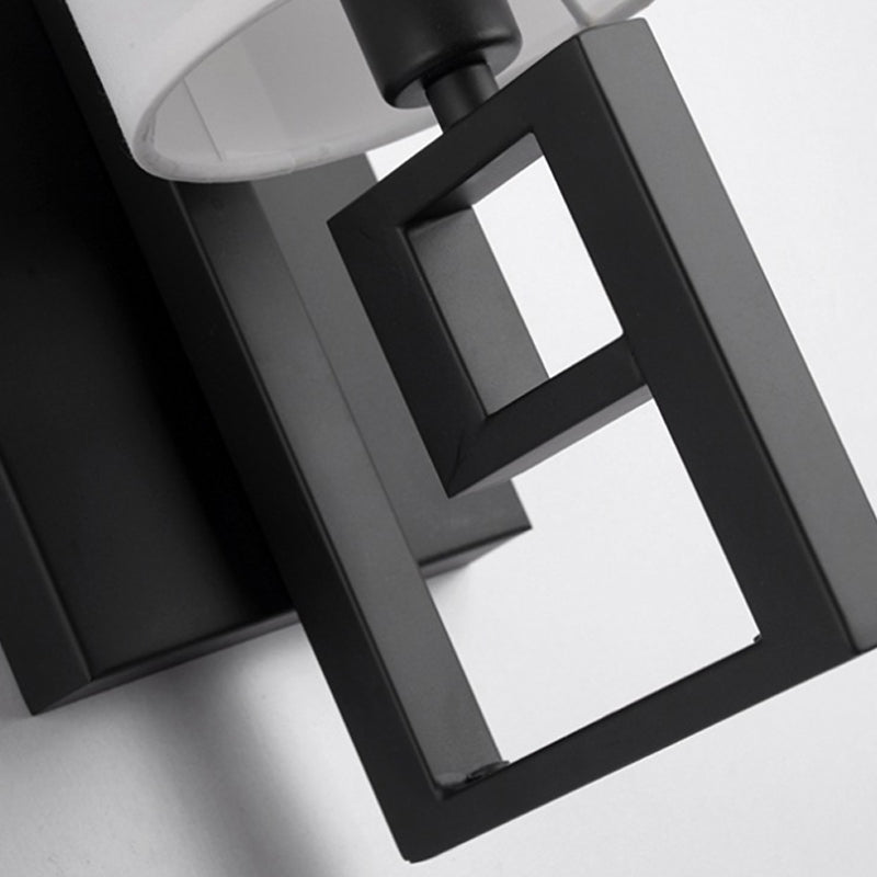 Frendorf | 1 Licht Wandlamp Lichtarmatuur Klassieke Cilinder Metalen Muurbevestiging Verlichting in Zwart/Goud met Stoffen Schaal