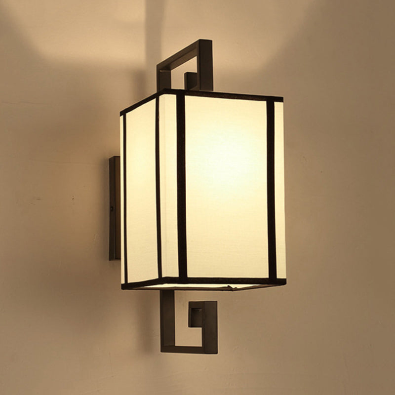 Frendorf | 1 Licht Wohnzimmer Wandlampe Klassische Weiße Wandleuchte mit rechteckigem Stoffschirm