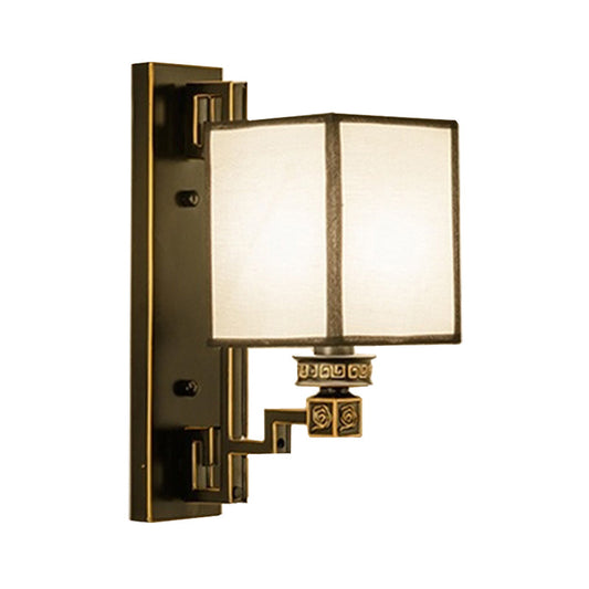 Frendorf | 1 Licht Stoff Wandverlichting Idee Traditionele Stijl Witte Rechthoekige Woonkamer Wandlamp