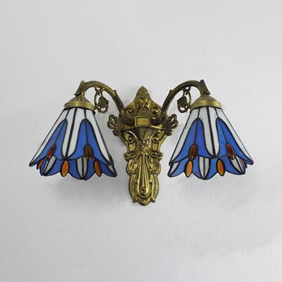 Frendorf | Blau/Beige Floral Wandmontage Licht Buntglas 2 Glühbirnen Vintage Wandbeleuchtung in Antikgold für Schlafzimmer