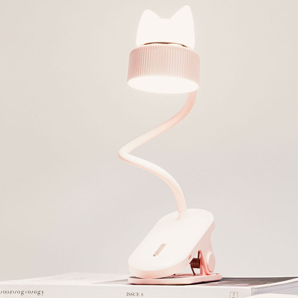 Moderne kreative Katzenohren Augen Schutz Clip LED Tischlampe