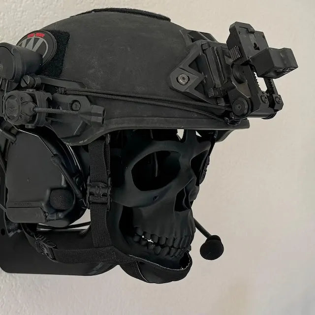 Frendorf | 3D Schädel Helm Display Ständer