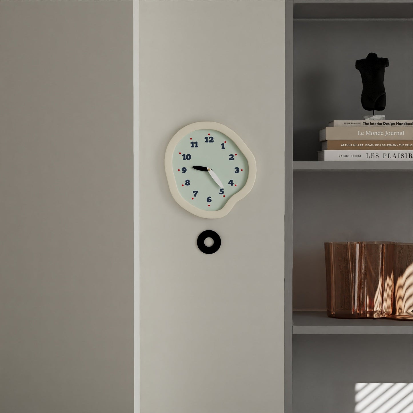 Irregulär geformte Pendel Wanduhr-Deco Clock