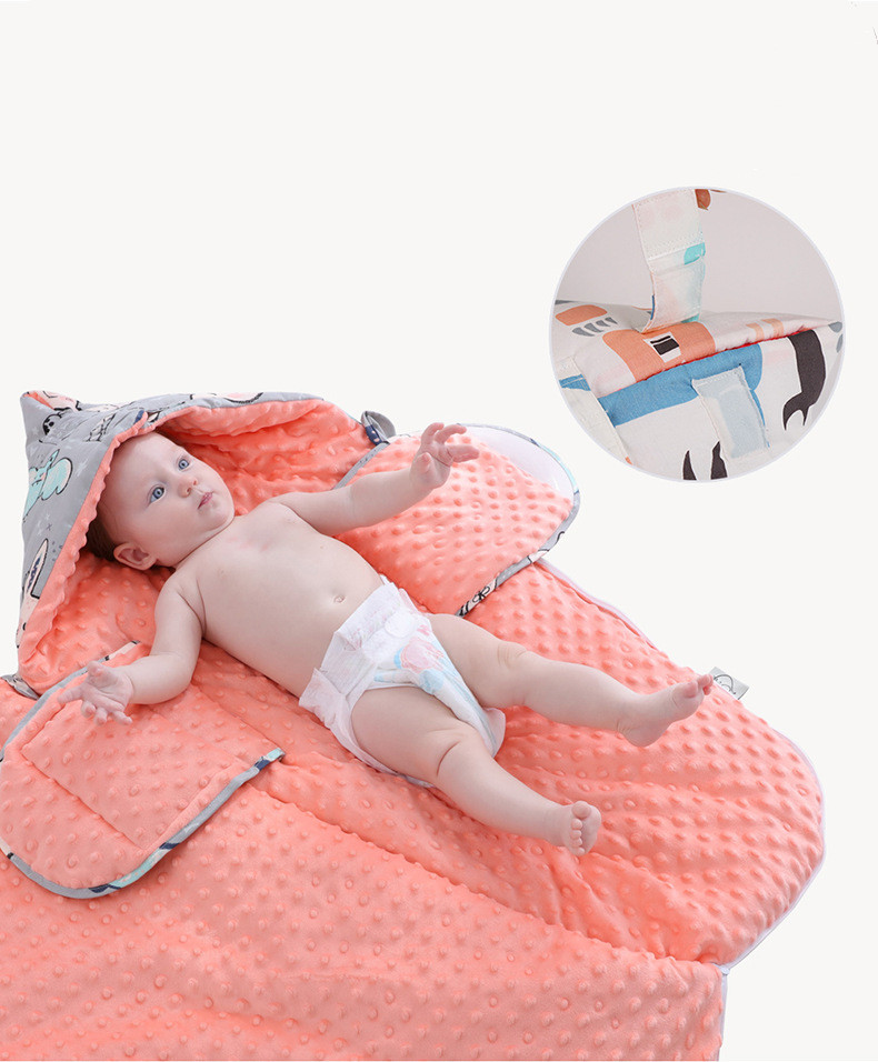 Frendorf | Baby Schlafsack mit Kapuze – Minky Decke für Neugeborene