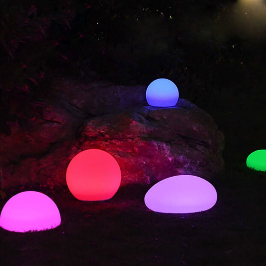 Frendorf | SolarSphere LED Kugelleuchte für Außen | Solar Wasserdicht | Dekorative Beleuchtung für Rasen & Garten | Nachhaltig & Wetterfest