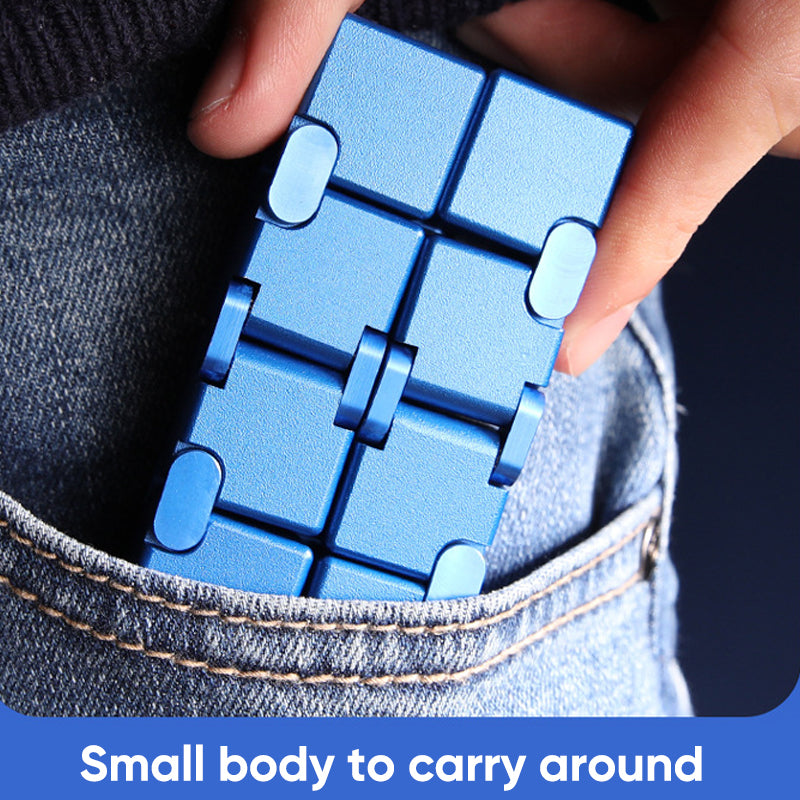 Frendorf | Unendlichkeit Würfel