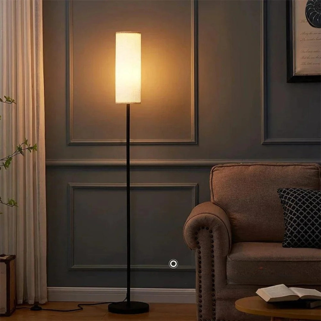 Frendorf | LumiCyl – Moderne Stehlampe mit zylindrischem Stoffschirm
