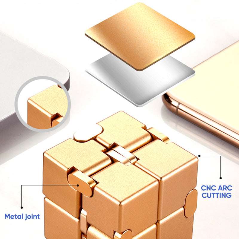 Frendorf | Unendlichkeit Würfel