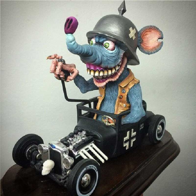 Frendorf | Wütende Große Mund Monster Statuen