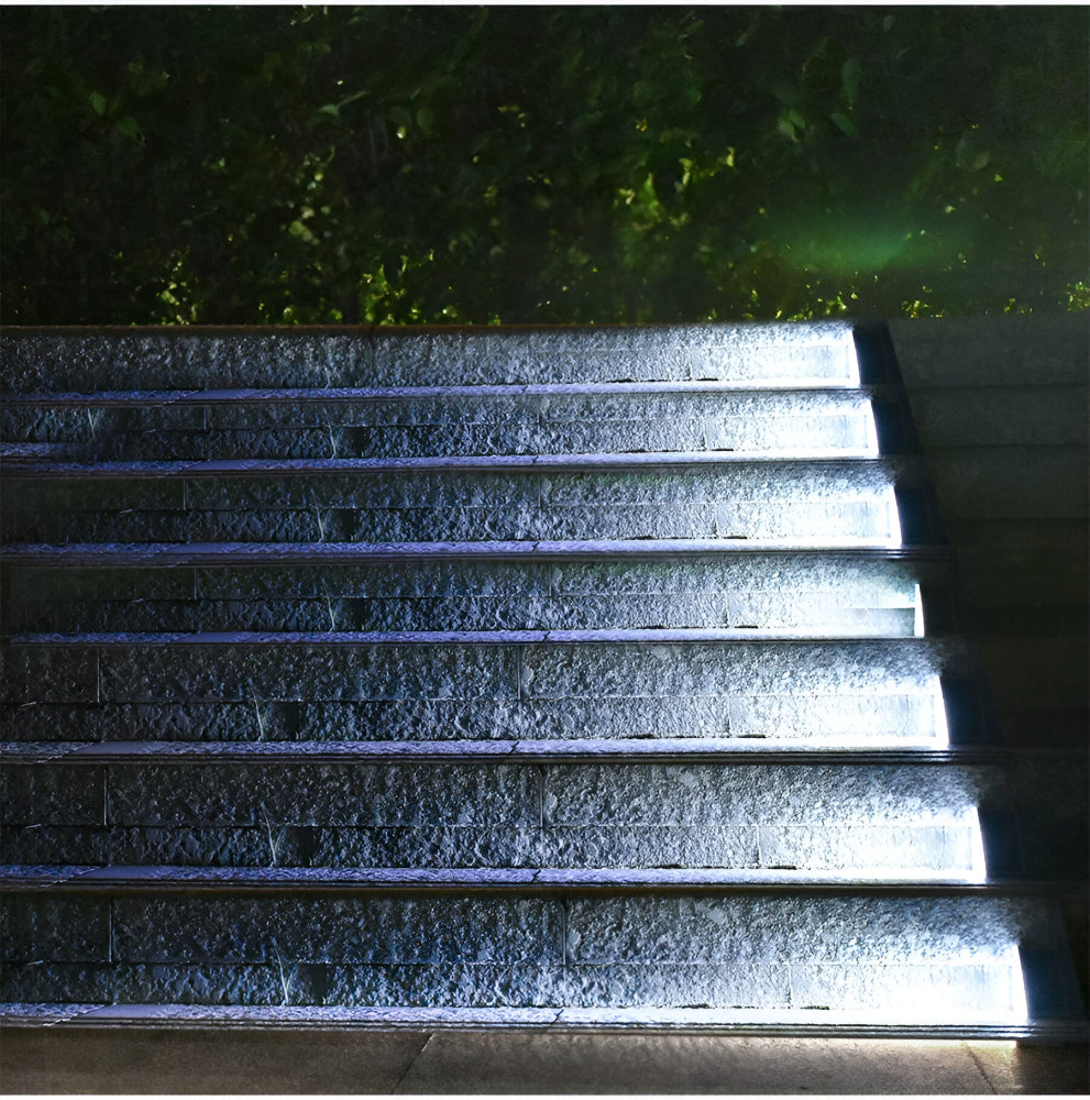 Frendorf | 2/6 Pack Dreieckige Solarlampen Garten - IP67 Solarlicht - Gartendekoration Licht