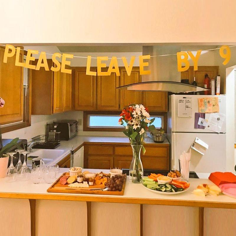 Frendorf | 3 Stück Bitte Verlassen Sie Bis 9 Partybanner