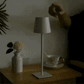 Nordia Light - Multifunktionale Schnurloser Aufladbarer Tischlampe