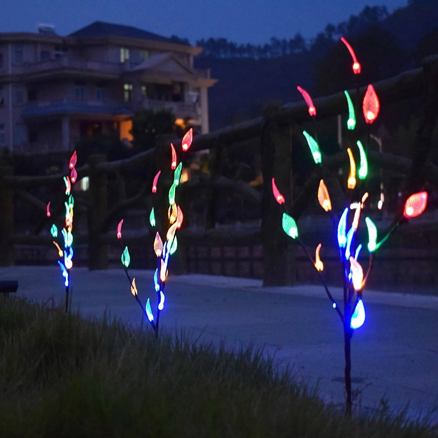 Frendorf | 3-teilige Set: 60 LED Solar Gartenlichter Baumzweig Blattform Lampe