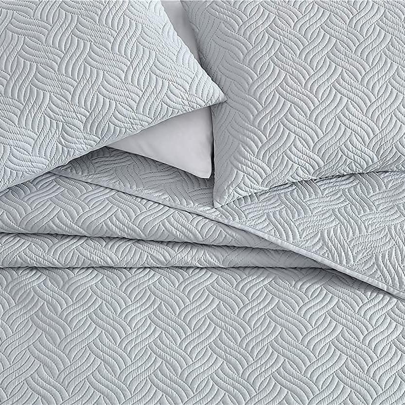 Frendorf | 3-teilige Set: Geprägtes Steppbett-Set