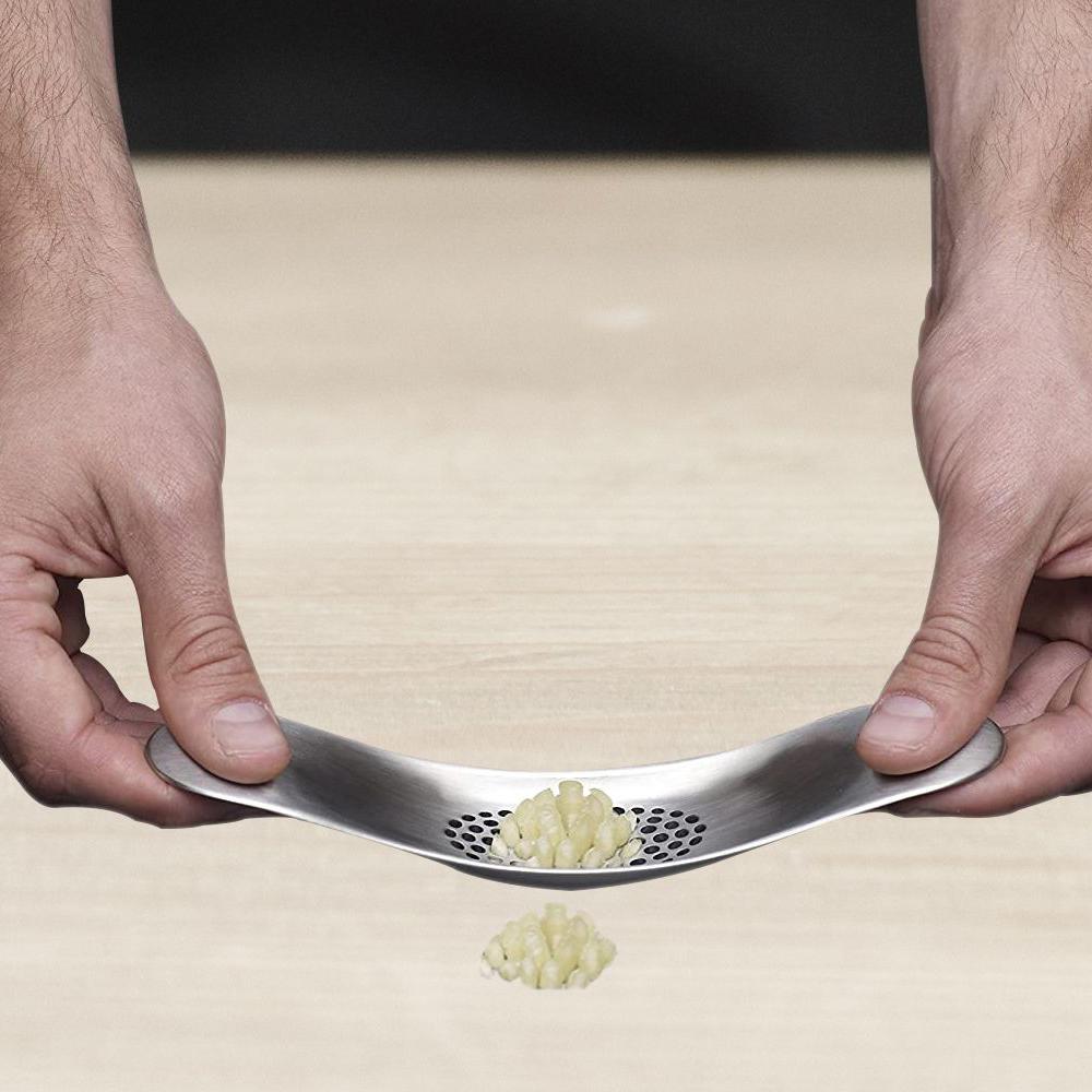 Frendorf | 3-teiliges Set: Edelstahldrucker für Knoblauch und Schäler mit Reinigungsbürste
