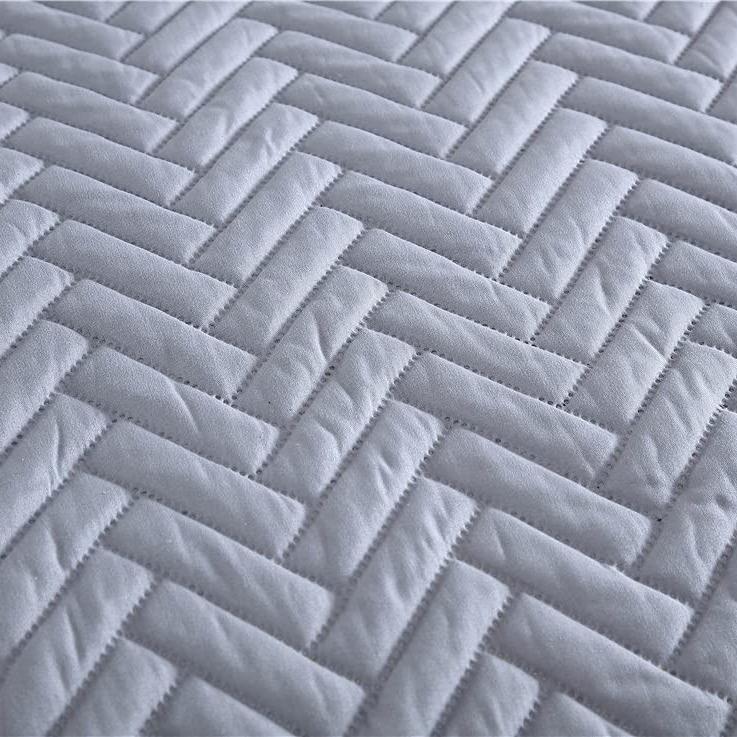 Frendorf | 3-Teilig: Die Nesting Company Birken-Bettwäsche-Kollektion Präge-Bettüberwurf-Set