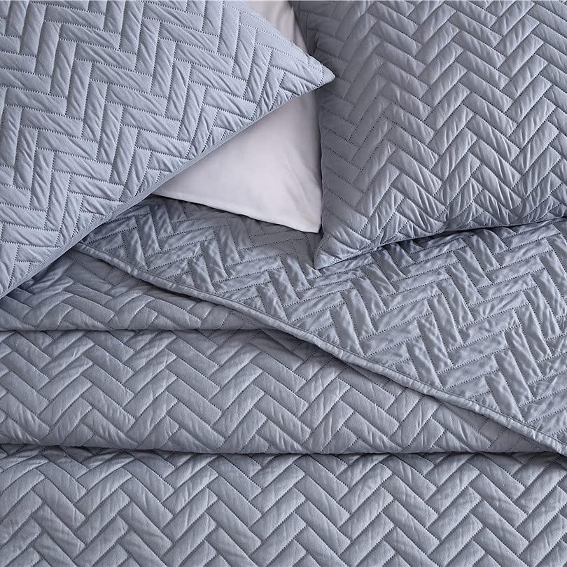 Frendorf | 3-Teilig: Die Nesting Company Birken-Bettwäsche-Kollektion Präge-Bettüberwurf-Set