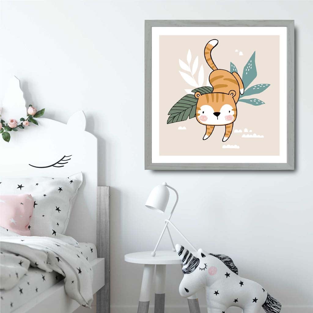 Süßer Tiger GERAHMTER Druck auf beigem Dschungel Kinder Wandkunst