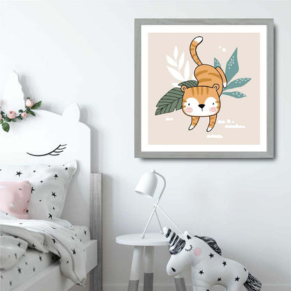 Süßer Tiger GERAHMTER Druck auf beigem Dschungel Kinder Wandkunst