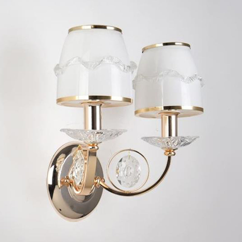 Frendorf | 1/2-Bulb Curving Wall Light Traditionelle Weiße Metall LED-Wandlampe mit Kristallakzent