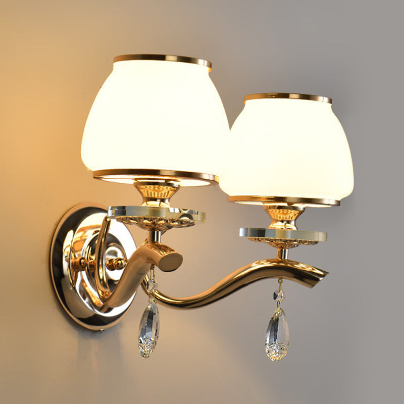 Frendorf | Dome Schlafzimmer Wandleuchte Traditionell Weißes Glas 1/2 Köpfe Wandbeleuchtung Leuchte mit Hänkelkristall