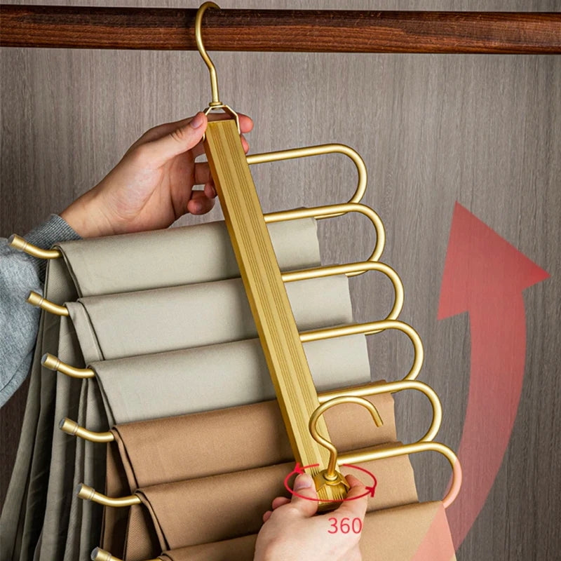 Platzsparende Hosenbügel von Gardudu aus Aluminium