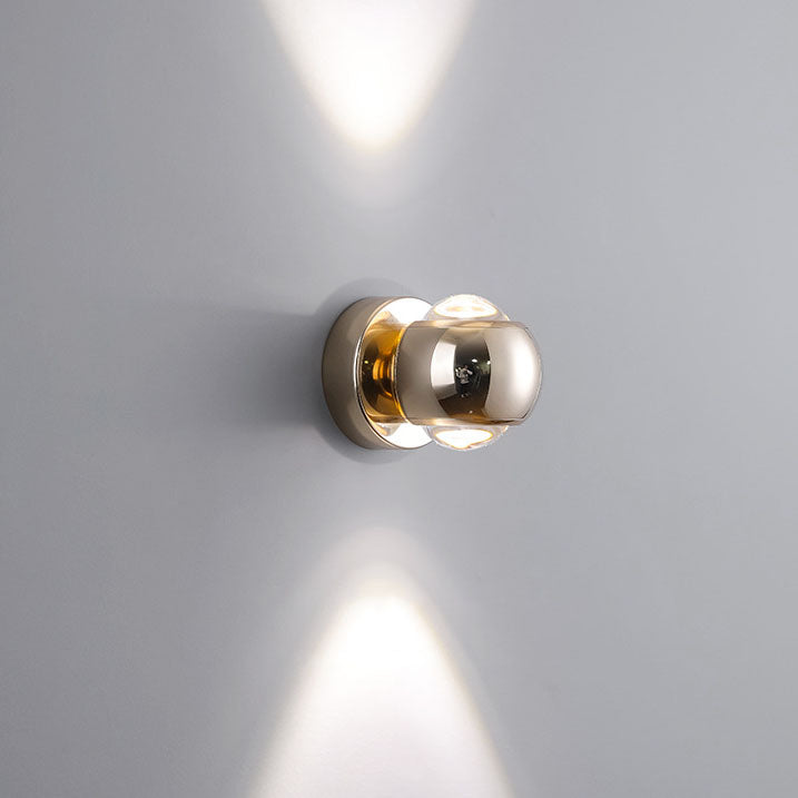Frendorf | Arcano LED Wandleuchte | Nordic Design | Halbrundes Aluminium | Up-Down Beleuchtung für Schlafzimmer