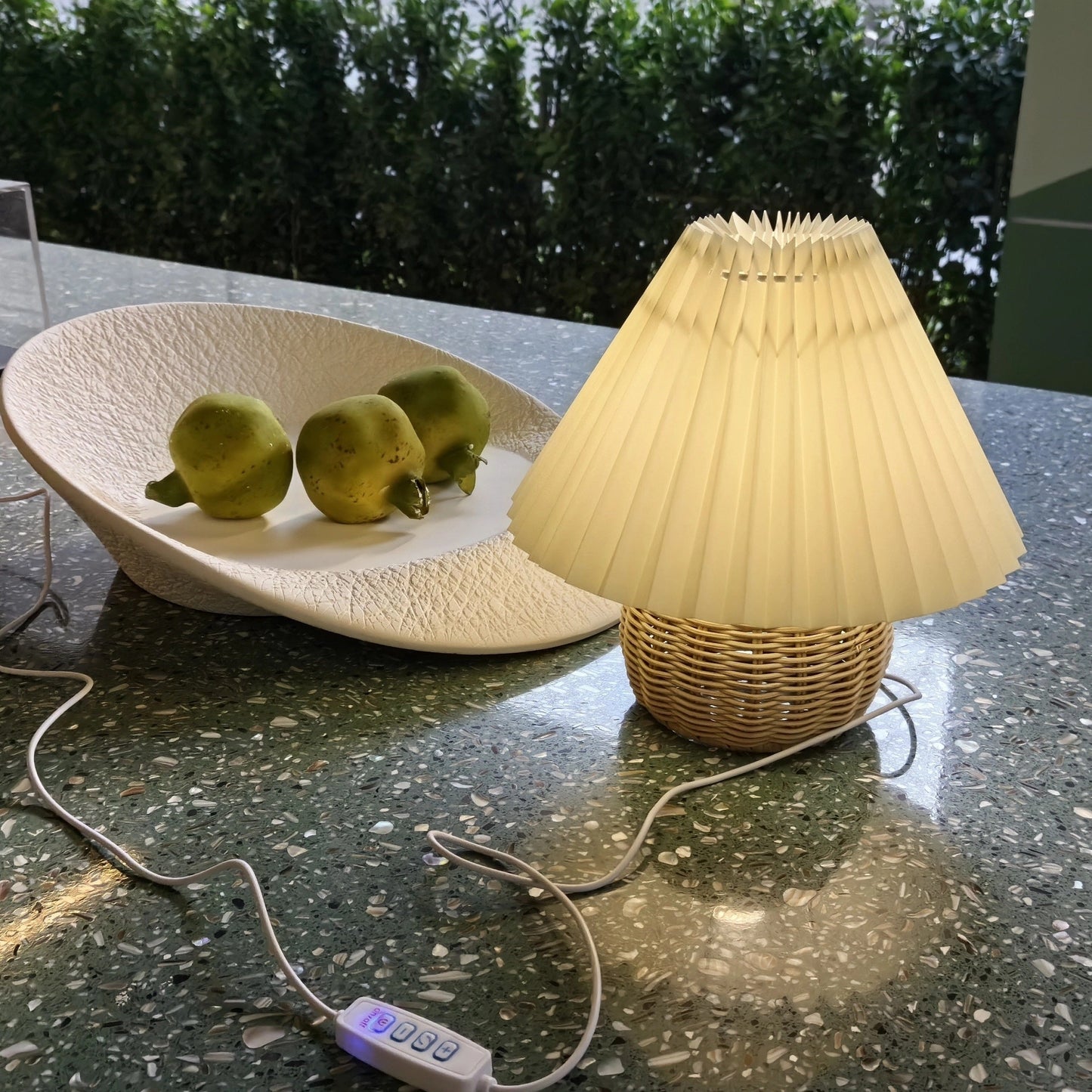 Frendorf | Bambusgewebte Tischlampe - Atmosphärisches und Raffiniertes Design