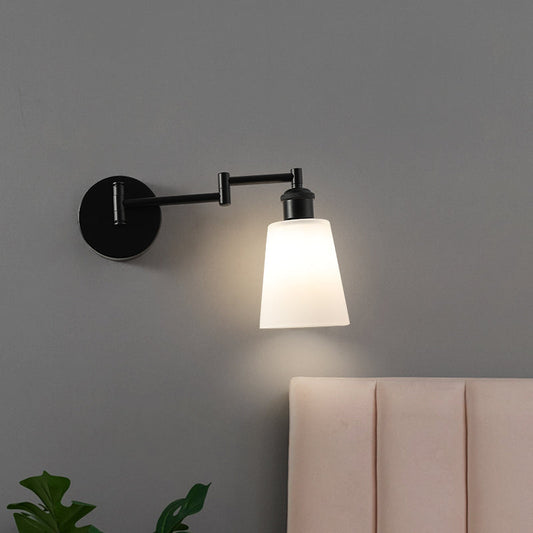 Frendorf | 1 Licht Wandverlichting Industriële Conische Melkglas Wandlamp in Zwart voor Woonkamer