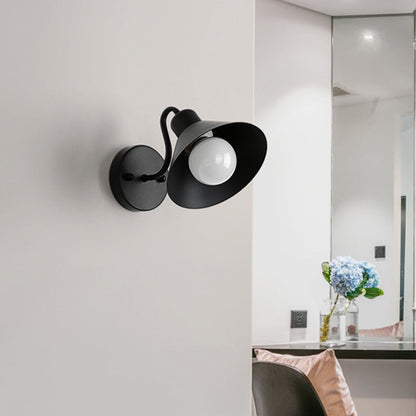 Frendorf | 1 Licht Schlafzimmer Wandlampe Industrieller Stil Weiß/Schwarz Wandleuchte mit Kegel Metallschirm