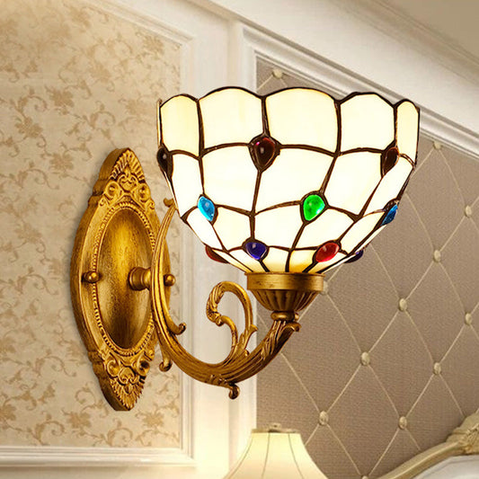 Frendorf | 1 Licht Badezimmer Vanity Lampe Mediterrane Messing Wandleuchte mit Perlen weißem Glasschirm