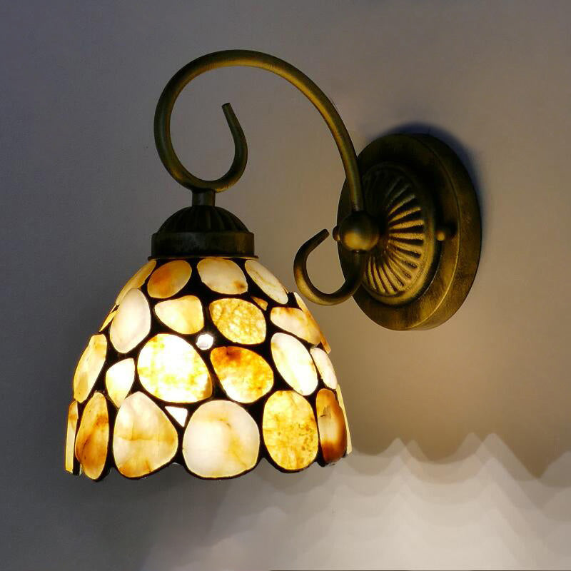Frendorf | 1 Licht Schlafzimmer Wandmontierte Beleuchtung Tiffany Beige Wandleuchte mit Stein Glocke/Dom Schirm
