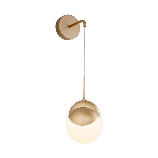 Frendorf | 1 Bulb Wohnzimmer Wandlampe Moderne Gold Wandleuchte mit rundem Milchglasschirm