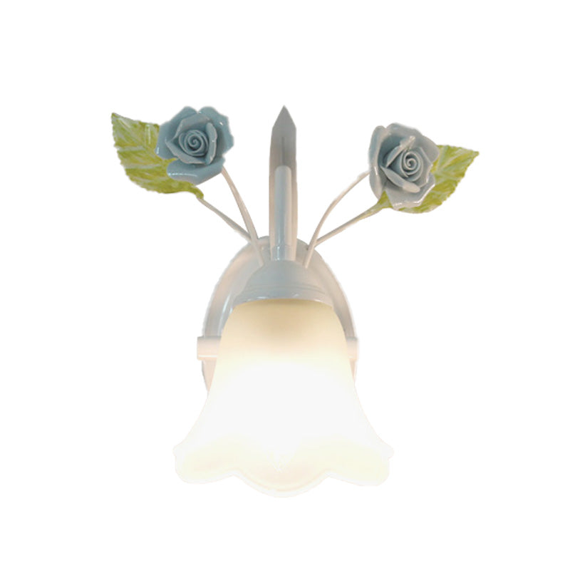 Frendorf | Ivoor Glazen Bloem Wandlamp Platteland 1 Hoofd Woonkamer Wandverlichting Armatuur in Wit/Roze/Blauw