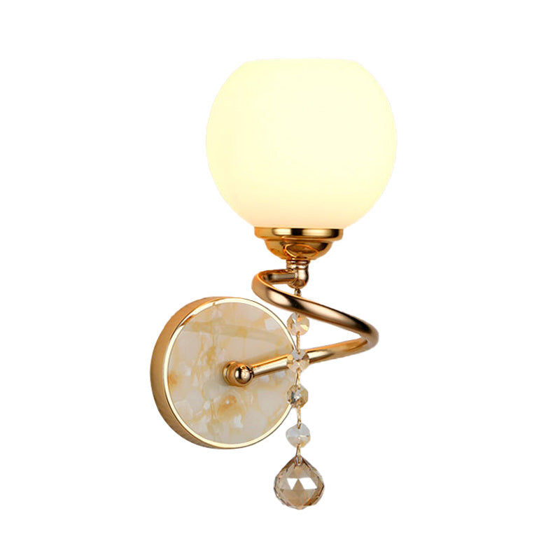 Frendorf | Dome Schlafzimmer Wandleuchte Traditionelles Frosted Glas 1 Kopf Gold/Chrom Wandbeleuchtung mit Kristallkugel