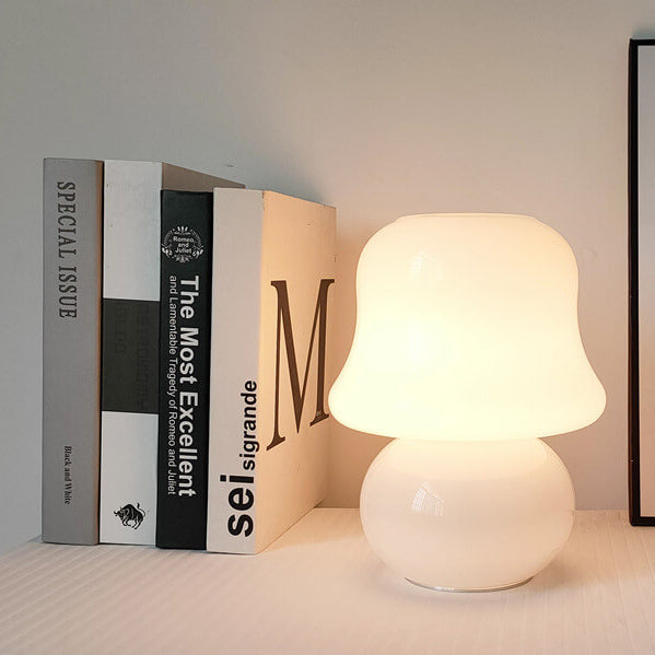 Frendorf | MushLume Glas Tischlampe | Französisches Design | Handgefertigt | Pilzform | Deko & Beleuchtung