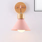 Frendorf | Kegelvormige Metallic Wandlamp Nordic Stijlvolle 1 Licht Blauw/Roze/Wit Wandmontage Lamp met Houten Kap