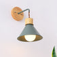 Frendorf | Kegelvormige Metallic Wandlamp Nordic Stijlvolle 1 Licht Blauw/Roze/Wit Wandmontage Lamp met Houten Kap