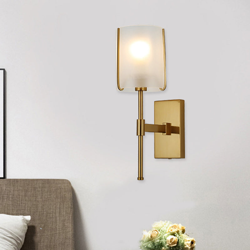 Frendorf | 1-Kopf Metall Wandbeleuchtung Traditionelle Gold Gerade Arm Schlafzimmer LED Wandmontage Licht mit Frosted Glas Shade