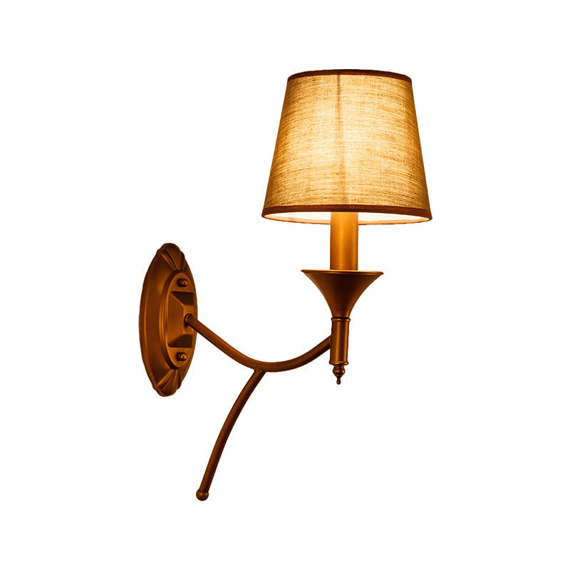 Frendorf | 1/2-Bulb Schlafzimmer Wandlampe Landhausstil Armeegrün Wandleuchte mit konischem Stoffschirm