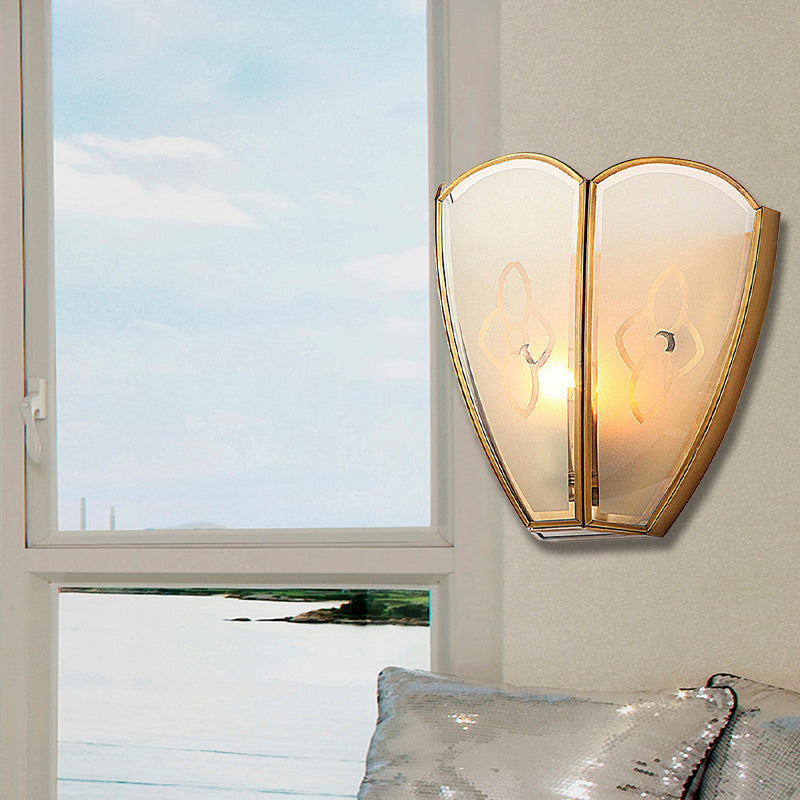 Frendorf | 1 Glühbirne Gold Flush Wandleuchte Vintage Stil Floral Opalglas Schirm Wandmontage Beleuchtung
