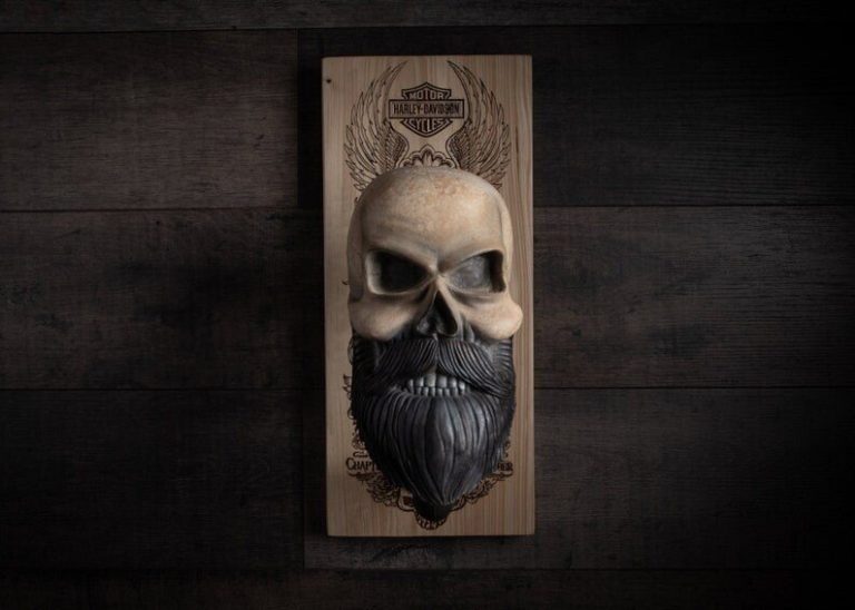 Frendorf | Bearded Skull – Adler Schädel & Kreuz