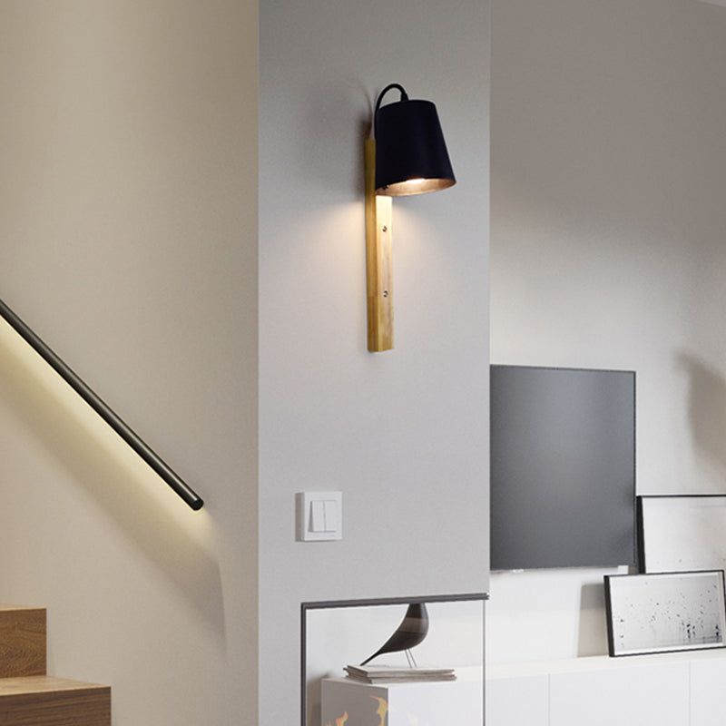 Frendorf | Metallische Glockenwandleuchte Modern 1 Kopf Schwarz/Weiß Wandleuchte mit rechteckiger Holzrückplatte
