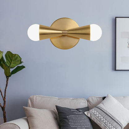 Frendorf | Metallische Ausladende Wandleuchte Minimalismus 2 Lichter Messing Wandbeleuchtung Idee für Wohnzimmer
