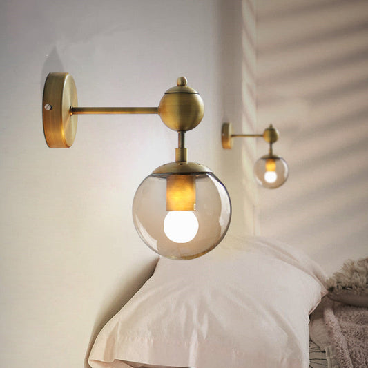 Frendorf | 1/2-Head Global Wandmontage Licht mit Amber Glas Schirm Modernistische Wandlampe Beleuchtung in Gold für Schlafzimmer