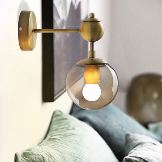 Frendorf | 1/2-Head Global Wandmontage Licht mit Amber Glas Schirm Modernistische Wandlampe Beleuchtung in Gold für Schlafzimmer