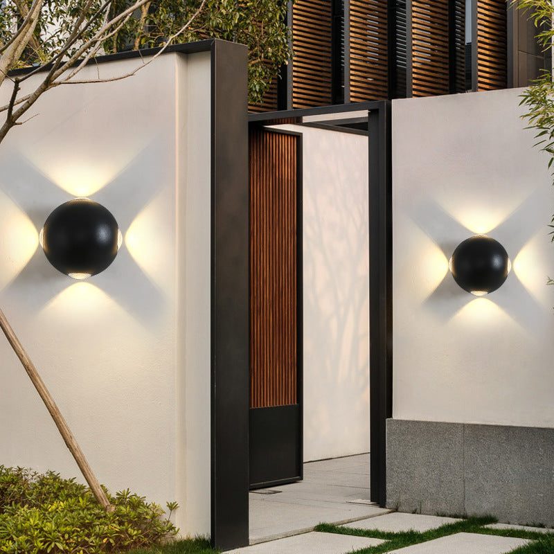 Kreisförmige schwarze wandmontierte Beleuchtung modernes Metall 4-LED Wandlicht Gestell in warm/weiß für den Außenbereich