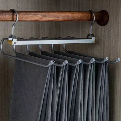 Platzsparende Hosenbügel von Gardudu aus Aluminium